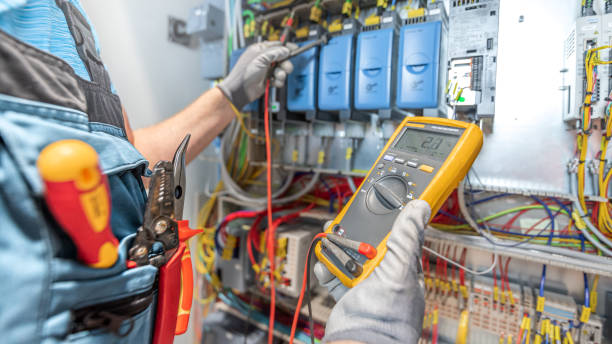 Best Emergency Electrical Repair  in South Hill, WA